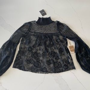 *NEW* Forever 21 Lace Top
